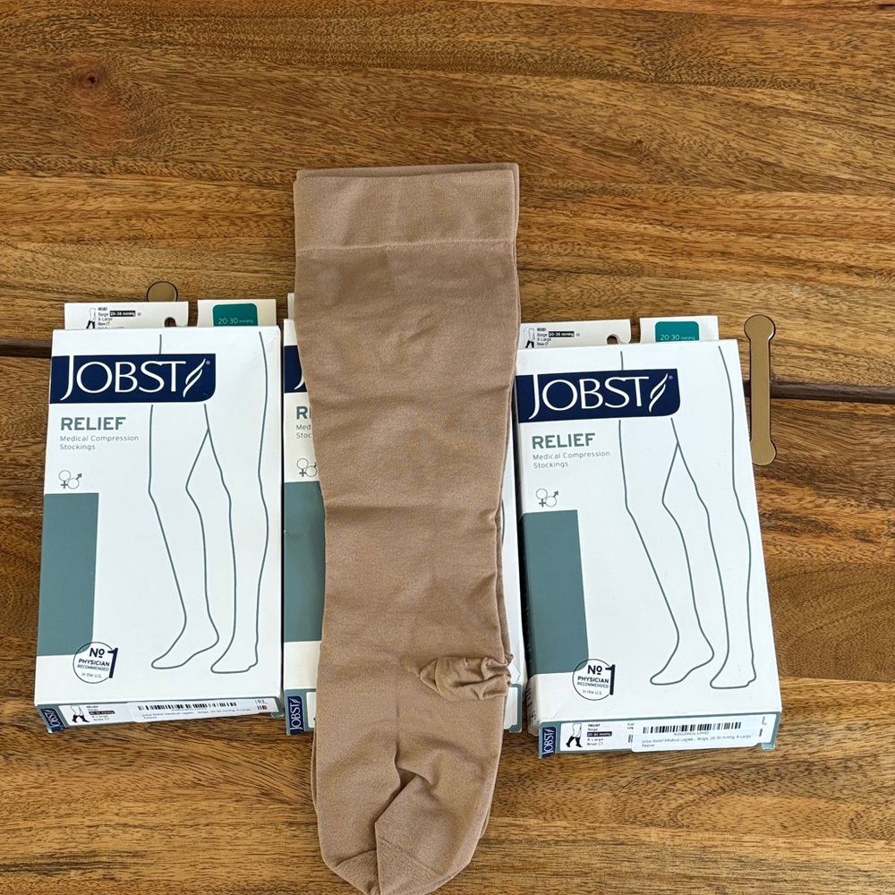 3 Pairs, NWT/New in Box Relief Unisex Compression Socks - Tan